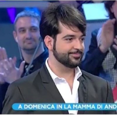 Federico canta a Domenica In accompagnato dalla madre di Bocelli