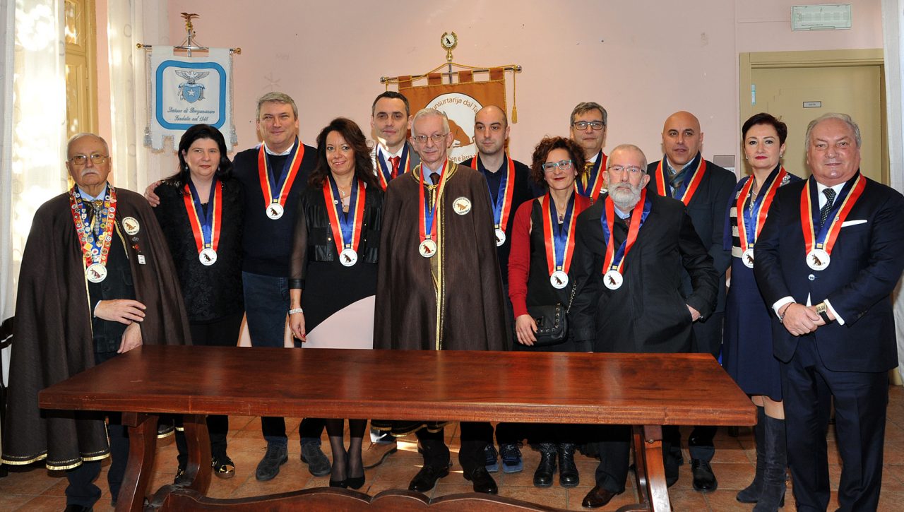 Torna l’appuntamento con la poesia dialettale a Borgomanero