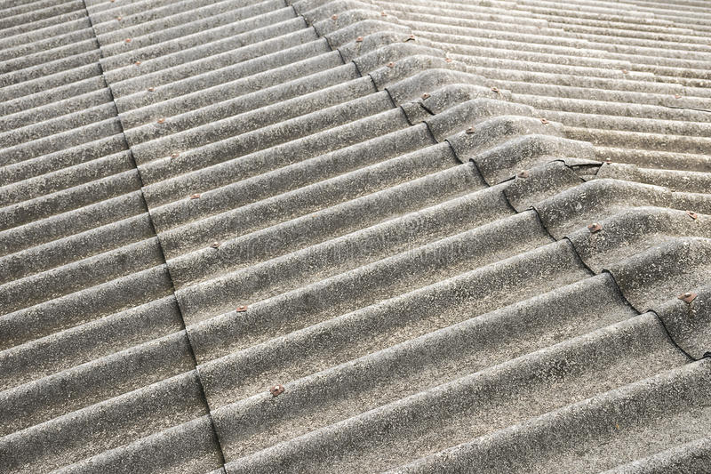 Ex Facis: “Via le coperture in amianto entro il 31 dicembre”