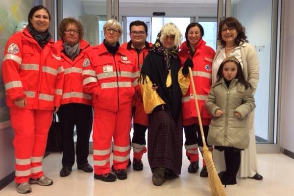 Calze e tanti regali: la Befana è arrivata in Pediatria