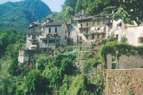 Cursolo Orasso secondo Comune più attivo negli acquisti online