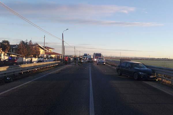 Due feriti nell’incidente lungo la sp 11