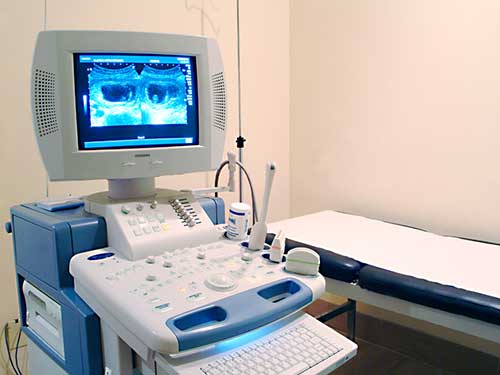 Donato nuovo ecografo a centro di cure palliative di Galliate