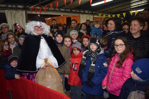 Falò e storie: è la Befana dei Talunit