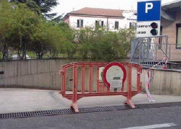 Il parcheggio di piazza Marazza «riaprirà a breve»
