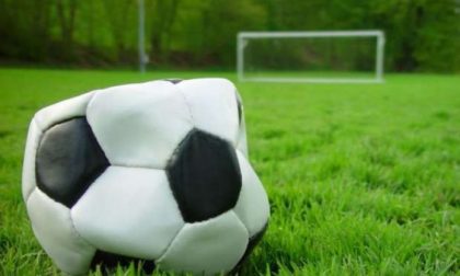 Calcio dilettanti: partita si trasforma in film western