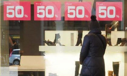 Da mercoledì iniziano le vendite promozionali, i saldi partiranno il 1° agosto