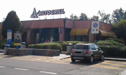Autogrill Agogna Est chiuso, dipendenti in ferie forzate