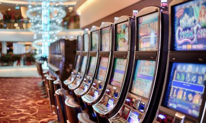 Gioco d’azzardo in risalita dopo il Covid: c’è chi accumula debiti fino a 240.000 euro