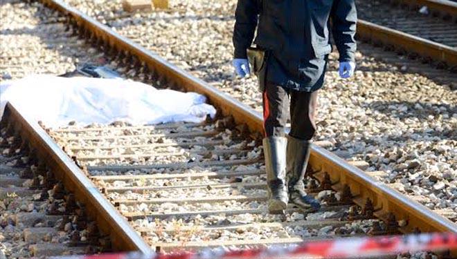 Cadavere sui binari, ritardi per tutti i treni