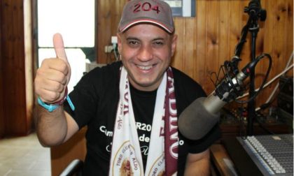 Deejay piemontese trasmette per 205 ore: record del mondo
