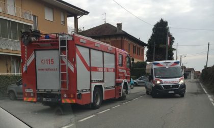 Arona pompieri sfondano porta e trovano cadavere
