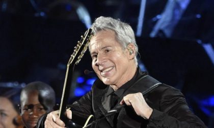 Claudio Baglioni chieda scusa agli Alpini