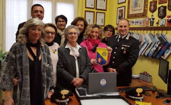 Soroptimist Novara consegna kit anti violenza sulle donne