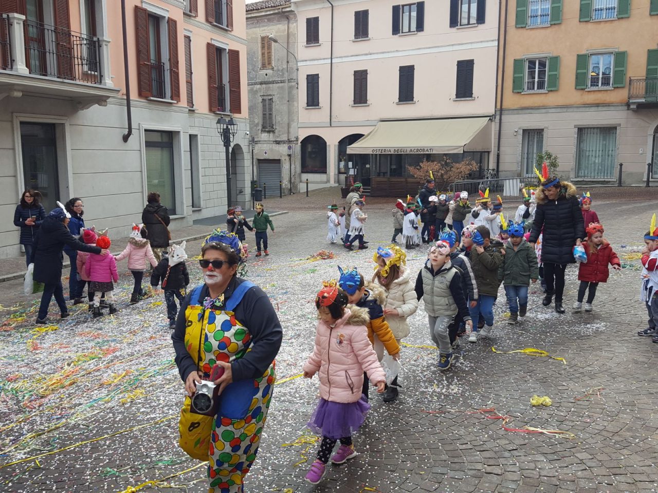 Materna Battisti: parata di mascherine in piazza San Graziano!