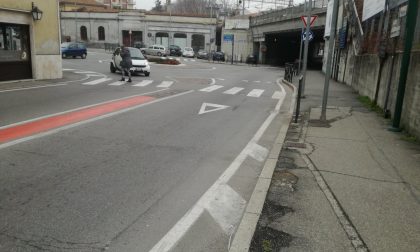 Studenti investiti sulle strisce: ferita una 16enne