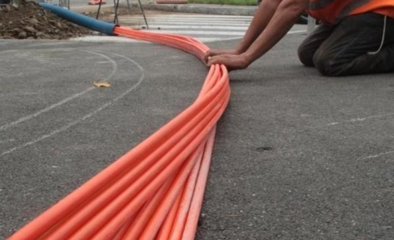Posa della fibra ottica: sensi unici a Oleggio Castello fino al 30 marzo