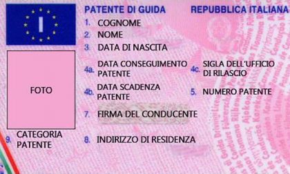 lla guida in stato di ebbrezza: per lui denuncia e ritiro della patente