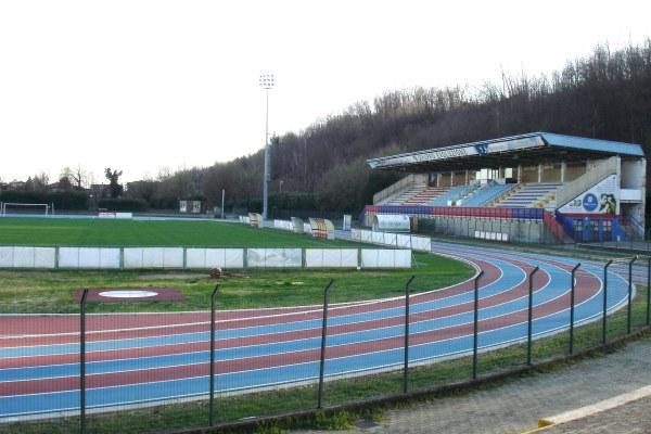 Sospeso l’utilizzo della pista di atletica di Borgomanero