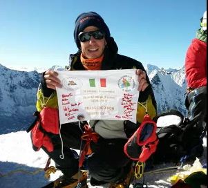 Alpinista invoriese che conquistò il Nepal ospite in biblioteca