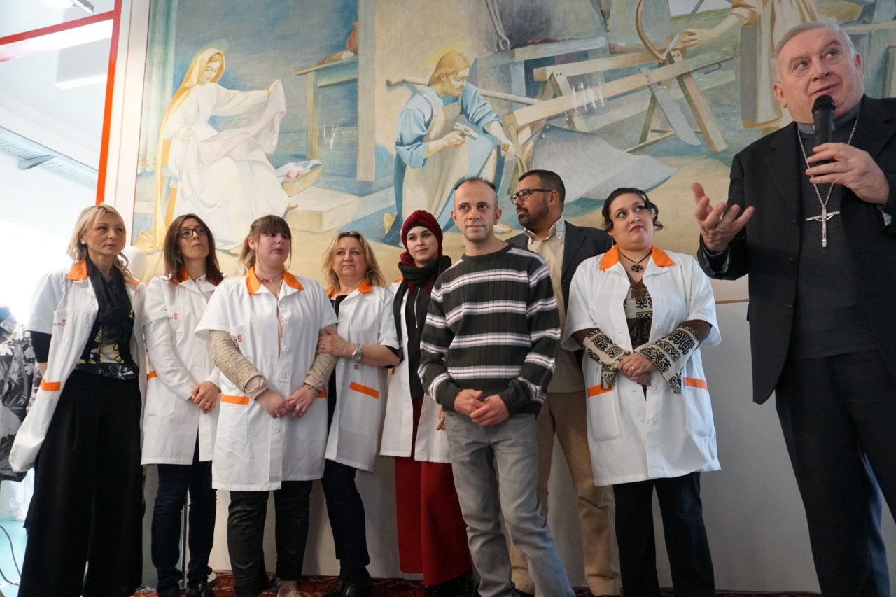 Sartoria É rinasce in un nuovo spazione