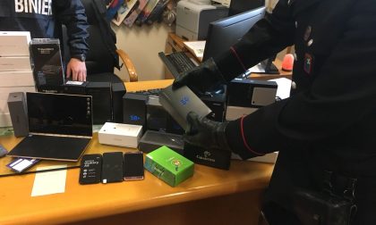 Furti cellulari, presa la banda