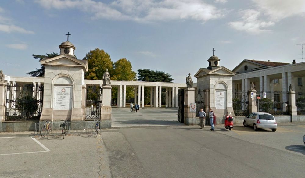 Commemorazione dei defunti, orari cimitero e bus