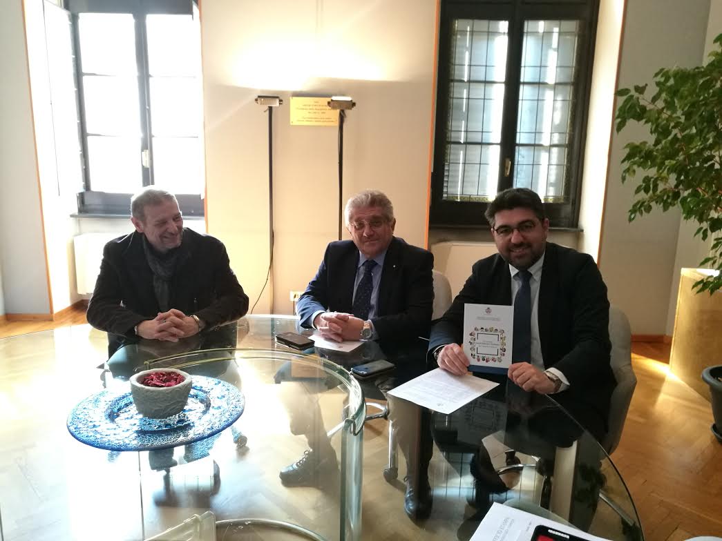 Servizi educativi, ora a Novara c’è la Carta