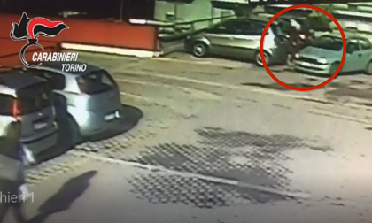 Furti nei parcheggi con il trucco dello straniero che chiede informazioni - VIDEO