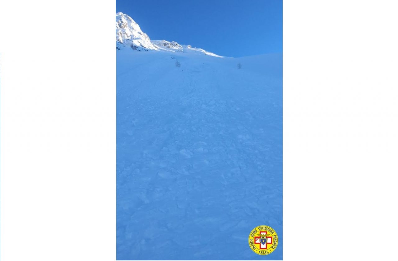 Straordinario salvataggio di scialpinista sepolto da una valanga