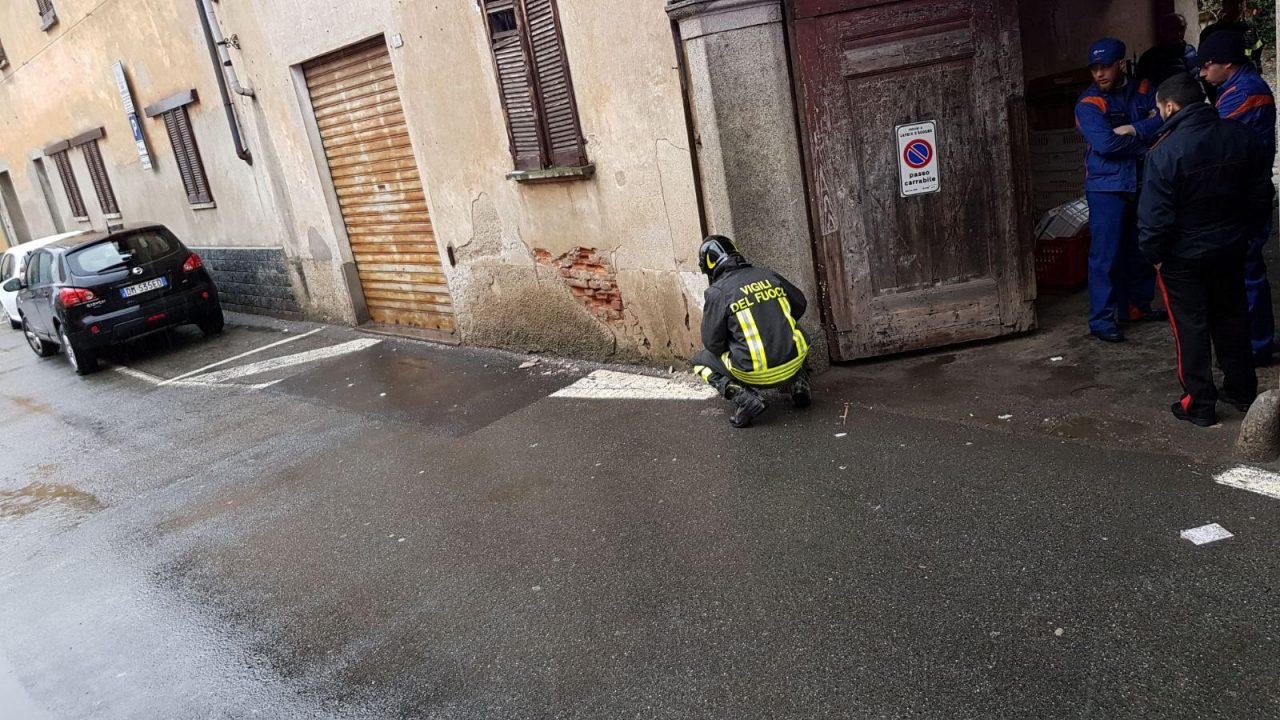 Tubo rotto: fuga di gas a Vaprio