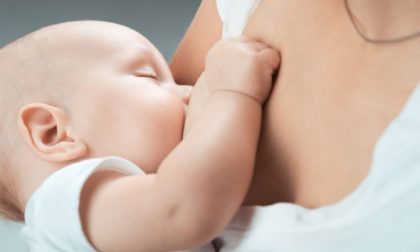 Allattamento al seno, l'opuscolo per le future mamme
