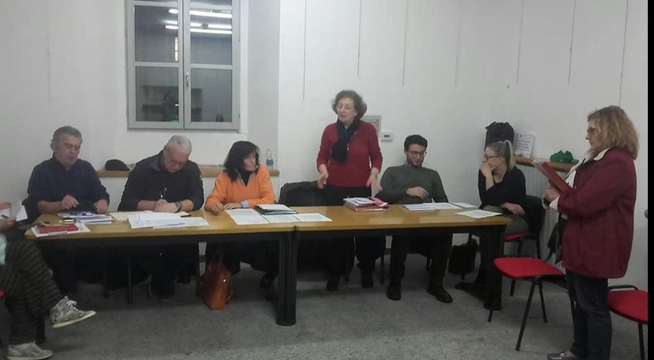 Ammutinamento Pro loco a Lesa: in 5 contro la presidente Grillo