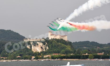 "Ali sul lago" con le Frecce Tricolori