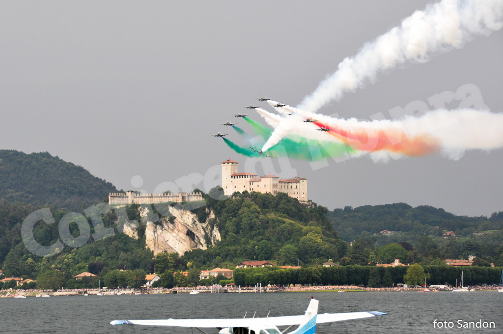 frecce tricolori Aronairshow