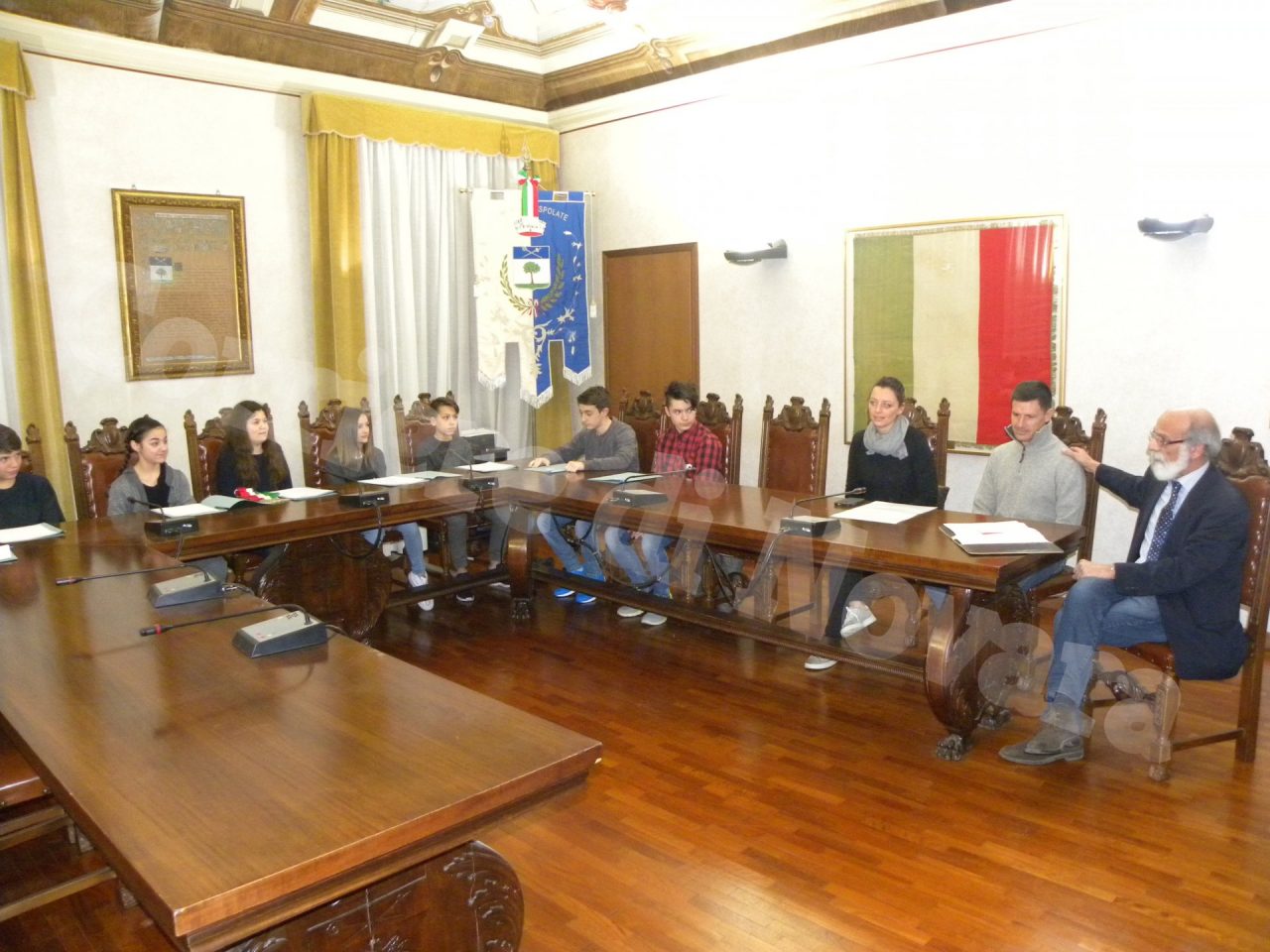 Consiglio comunale dei ragazzi, mille euro alla scuola media di Vespolate