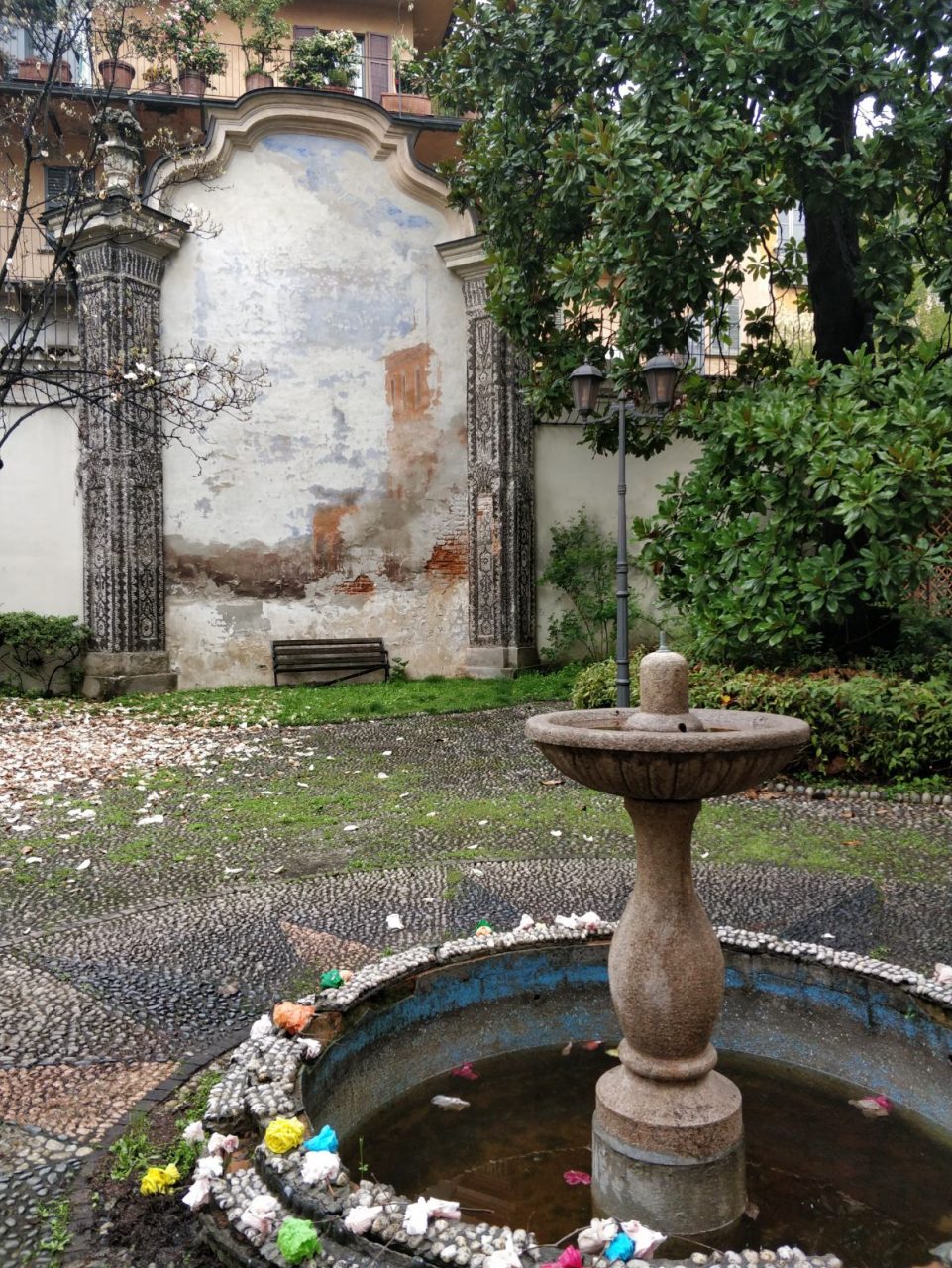 Palazzo Natta, Fai e Provincia insieme per salvare la fontana e l’affresco del giardino