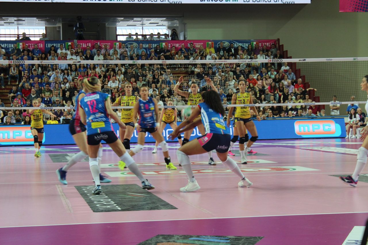 Igor Volley: la corsa scudetto si complica