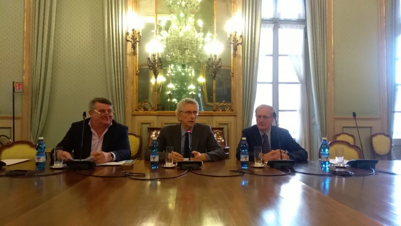 Oculistica Borgomanero, dalla Fondazione BpN nuova strumentazione d’avanguardia