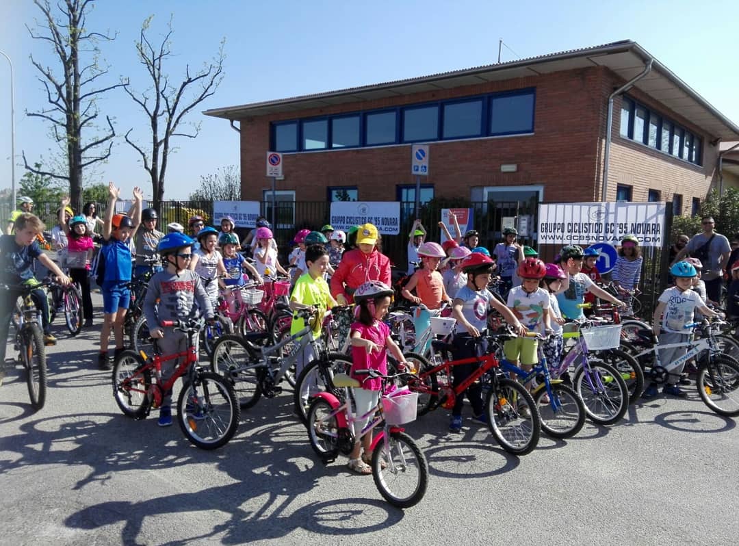 Bimbi senza frontiere, tutti in bici al Torrion Quartara FOTOGALLERY