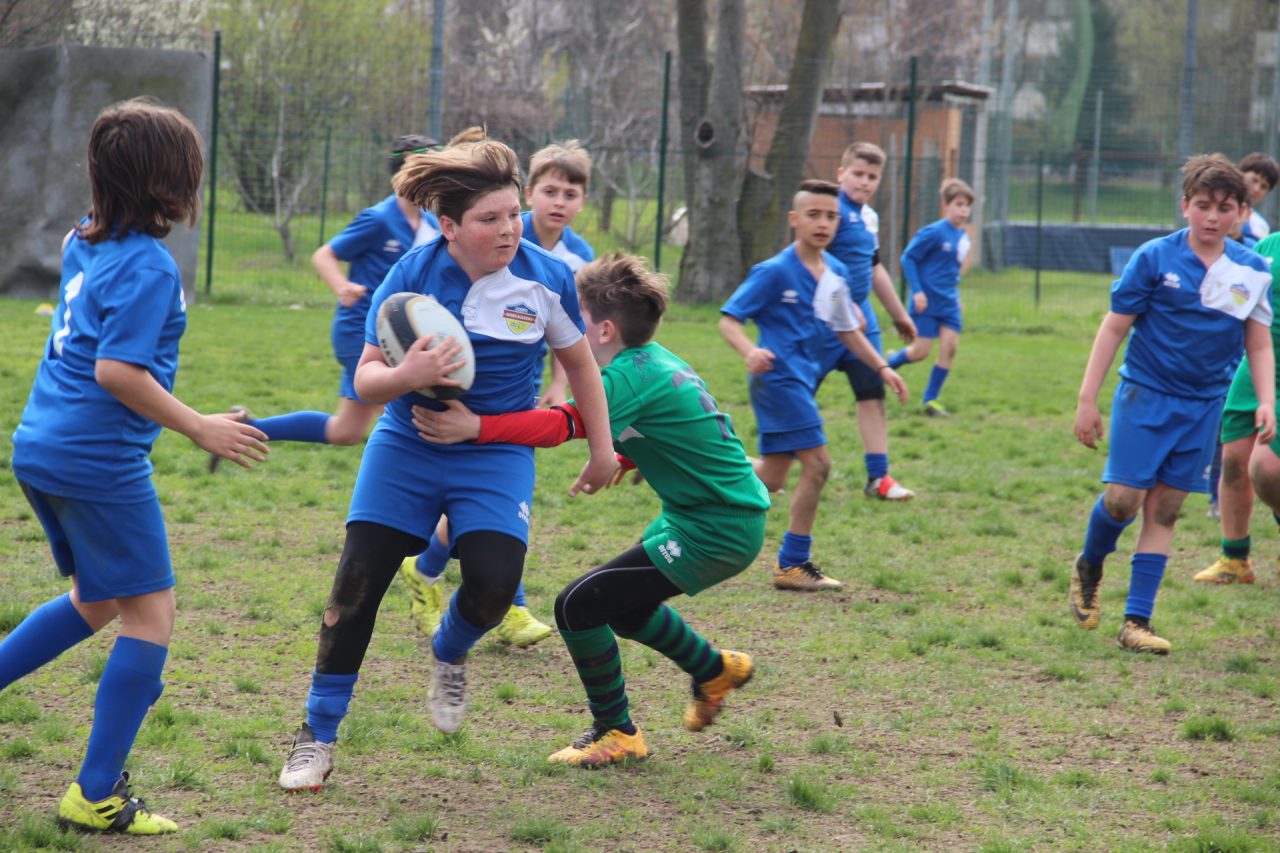 Rugby a km 0, tanti miniatleti al raggruppamento di Novara FOTOGALLERY