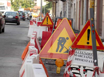 Dopo lo stop del covid, riprende a Borgomanero la messa in sicurezza delle strade