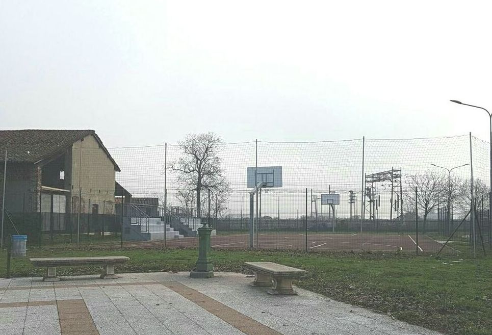 Campo da basket, l’inaugurazione a Trecate