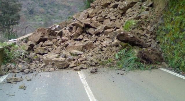 Frana Val Vigezzo: Statale chiusa per oltre un mese