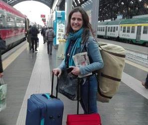 Giovane castellettese volontaria nei campi profughi della guerra in Siria