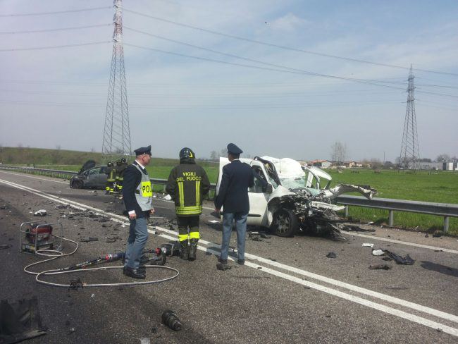 Terribile incidente sulla Boffalora-Malpensa: un morto FOTO E VIDEO