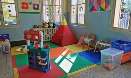 Bimba respinta dal nido: non è vaccinata. Ad aspettarla i vigili