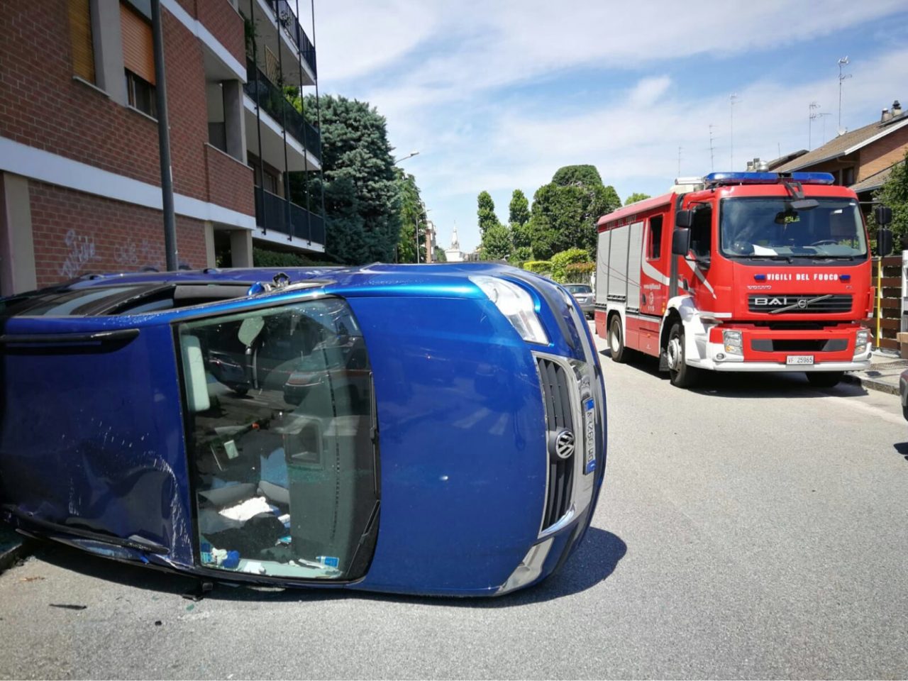Incidente Novara: auto ribaltata