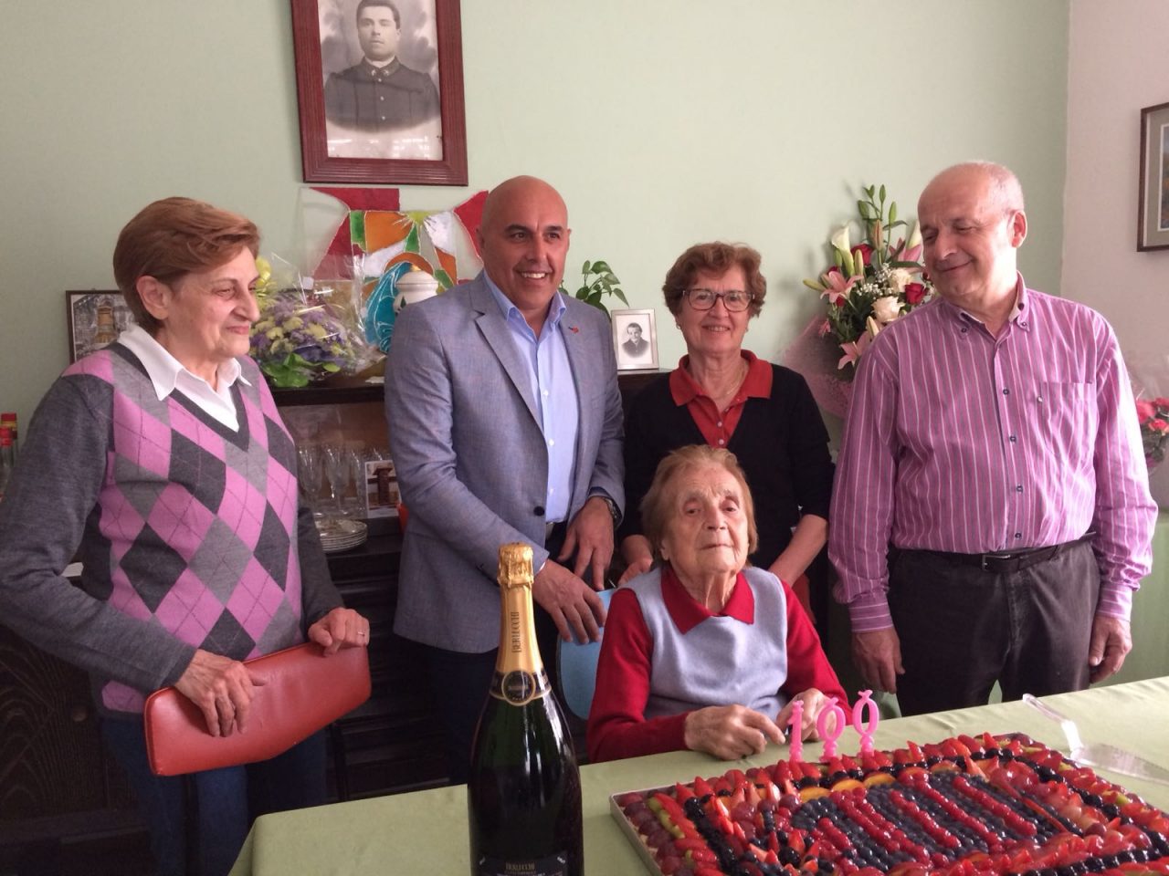 Borgomanero festeggia i cento anni di Angela Barcellini