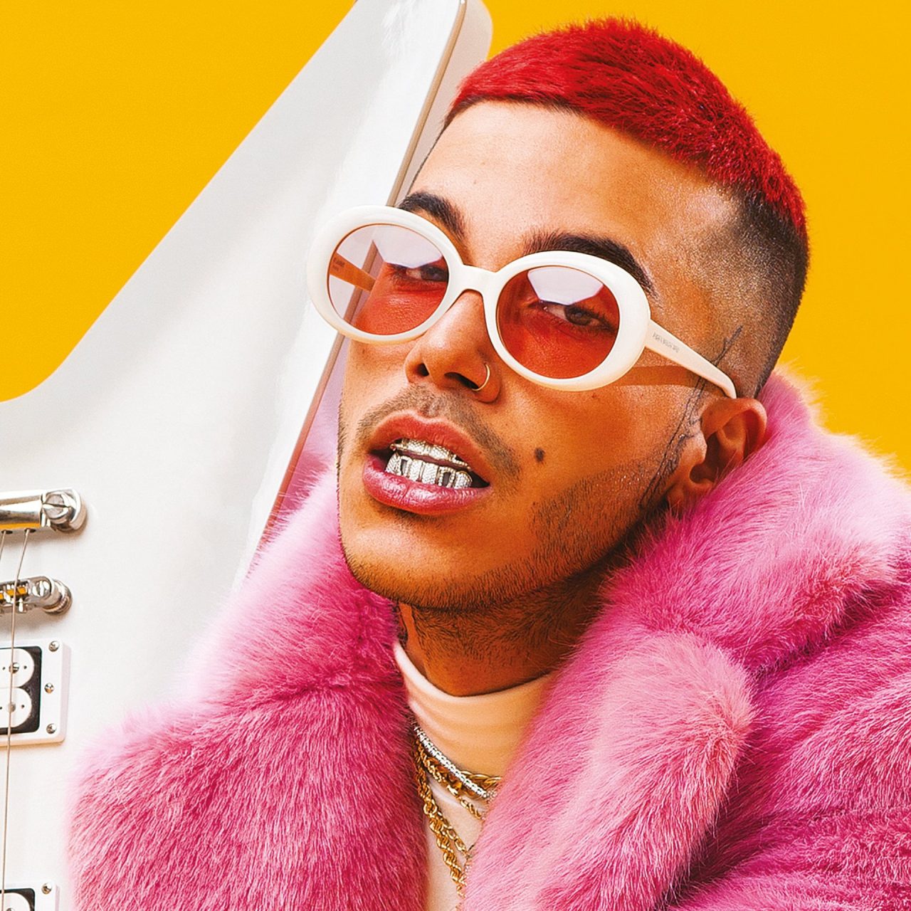 Droga e bilancino nelle mutande per andare al concerto di Sfera Ebbasta